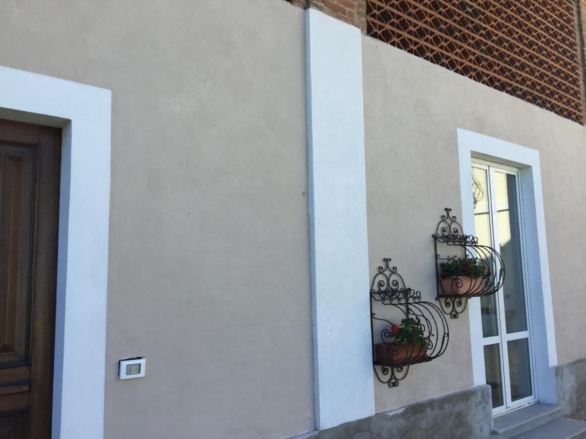 Il Ristoro Bed & Breakfast Lu (Piedmont) ภายนอก รูปภาพ