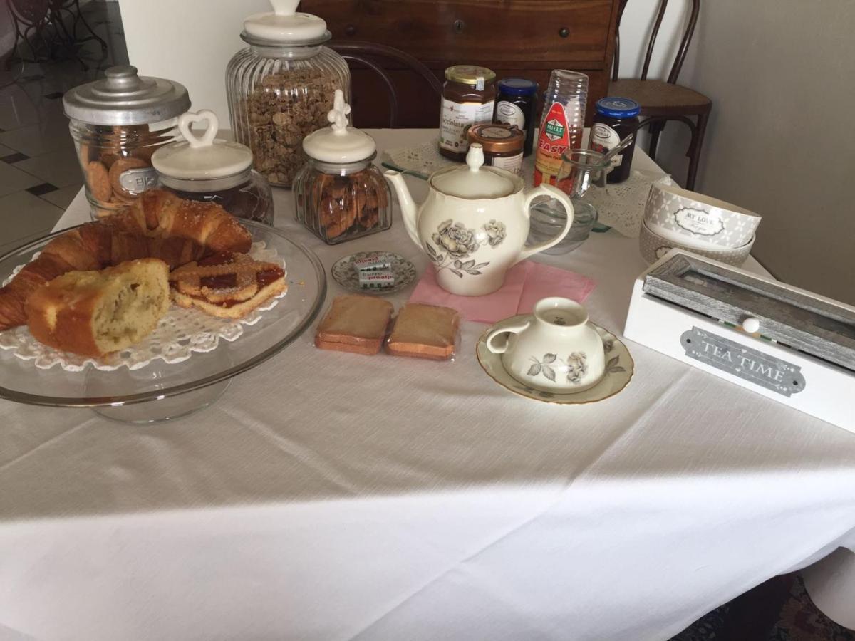 Il Ristoro Bed & Breakfast Lu (Piedmont) ภายนอก รูปภาพ
